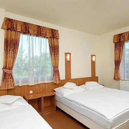 Korall Bed & Breakfast 3*