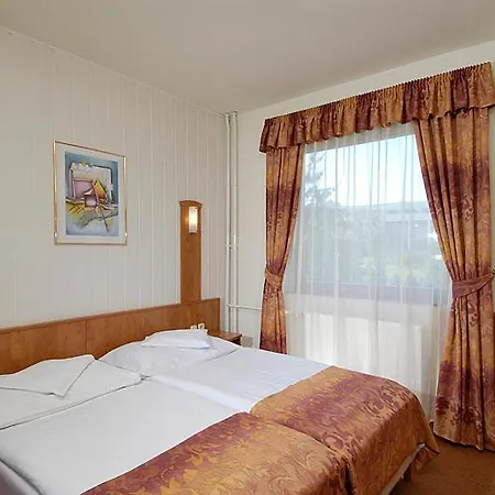 Korall 3* Budapest